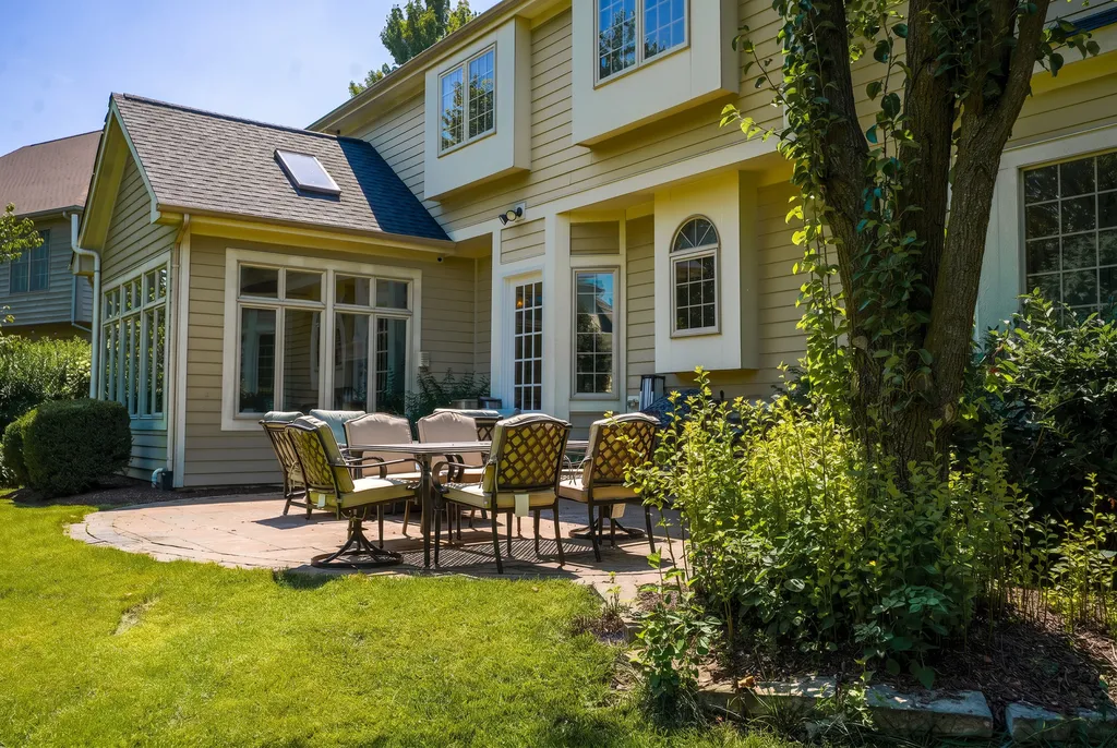 3404 Redwing Drive Naperville IL 60564