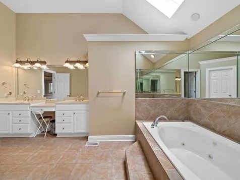 3404 Redwing Drive Naperville IL 60564