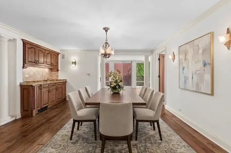 200 East Delaware Place Chicago IL 60611