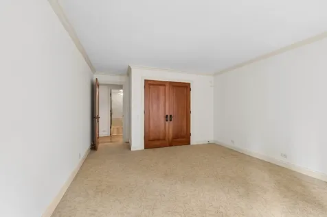 200 East Delaware Place Chicago IL 60611
