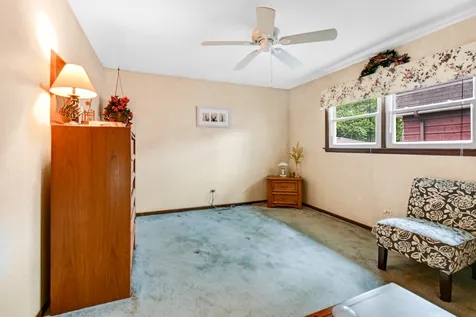 47 North Wabash Avenue Glenwood IL 60425