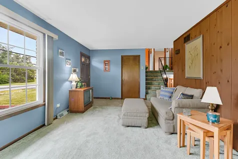 47 North Wabash Avenue Glenwood IL 60425