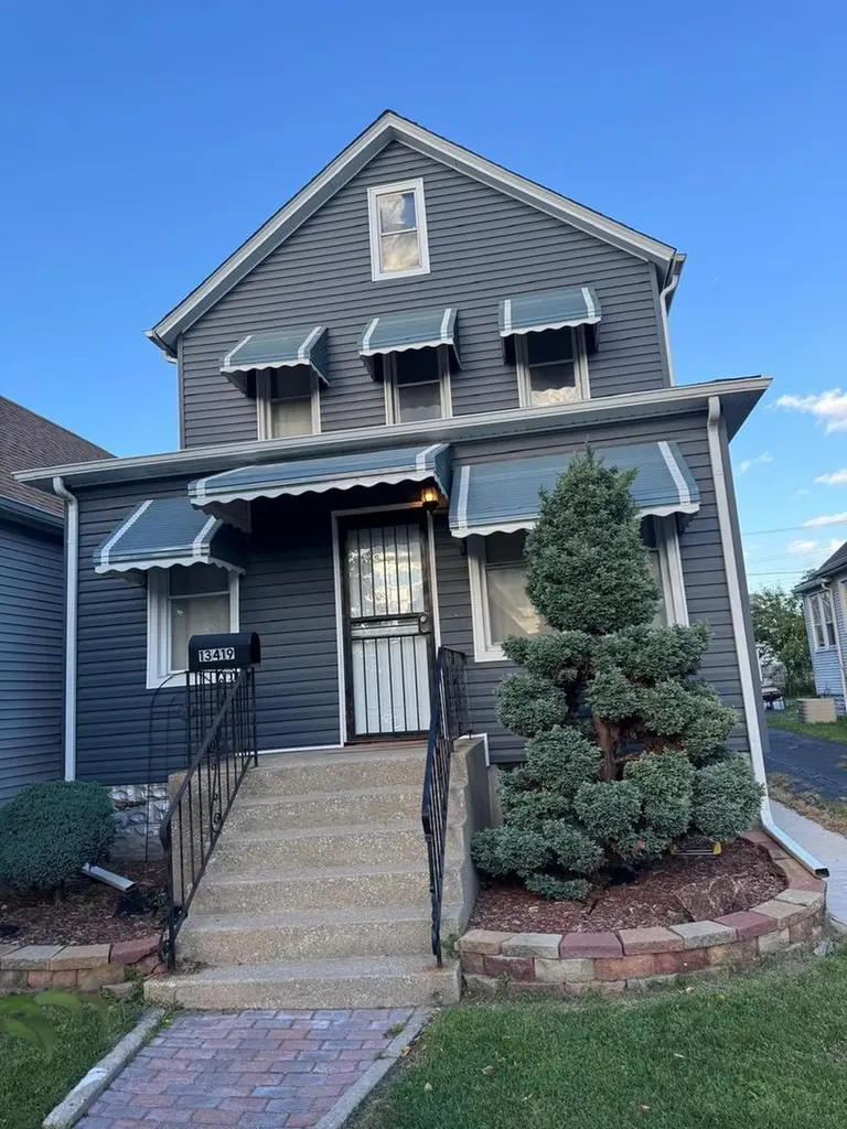 13419 South Burley Avenue Chicago IL 60633