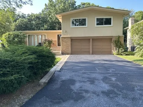867 Auburn Court Highland Park IL 60035