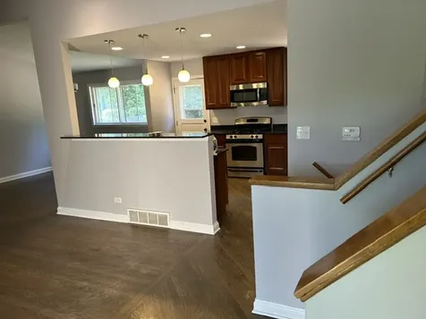 867 Auburn Court Highland Park IL 60035