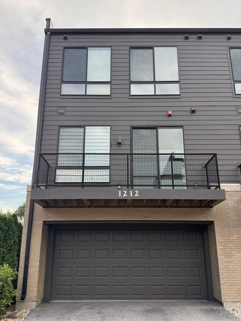 1212 Quadrant Lane Schaumburg IL 60173