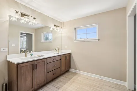 14255 Lacey Drive Lemont IL 60439
