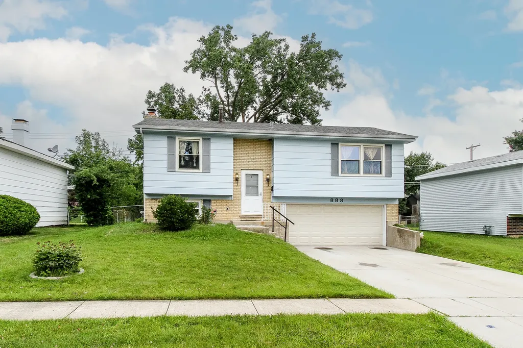 883 Hastings Lane Hanover Park IL 60133