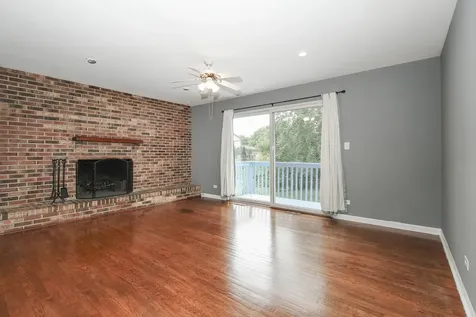 883 Hastings Lane Hanover Park IL 60133