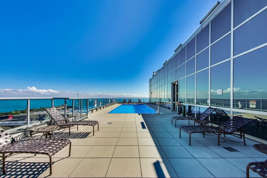 1629 South Prairie Avenue Chicago IL 60616