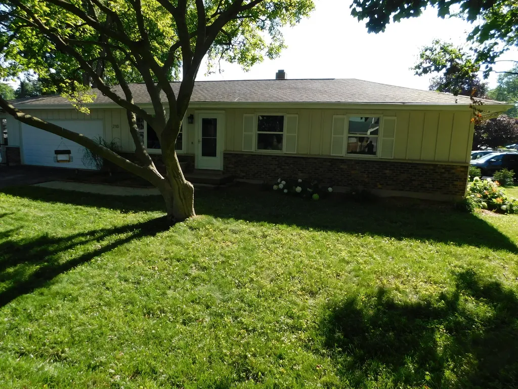 0N210 Elmwood Street Winfield IL 60190