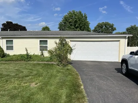 801 East Honeywell Avenue Hoopeston IL 60942
