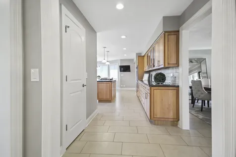 42 Founders Pointe North Bloomingdale IL 60108