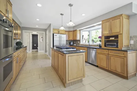 42 Founders Pointe North Bloomingdale IL 60108