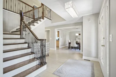42 Founders Pointe North Bloomingdale IL 60108