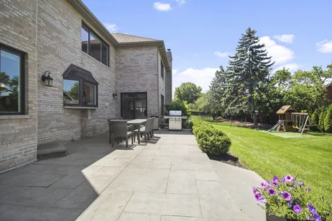 42 Founders Pointe North Bloomingdale IL 60108