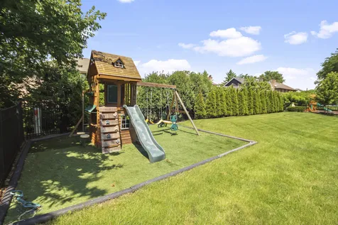 42 Founders Pointe North Bloomingdale IL 60108