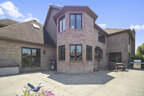42 Founders Pointe North Bloomingdale IL 60108