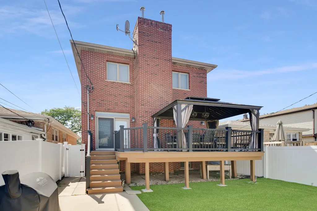 11241 South Central Park Avenue Chicago IL 60655