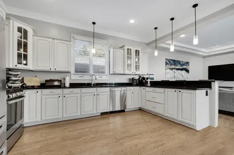 11241 South Central Park Avenue Chicago IL 60655