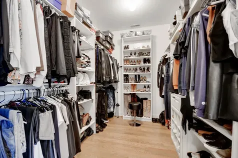 11241 South Central Park Avenue Chicago IL 60655