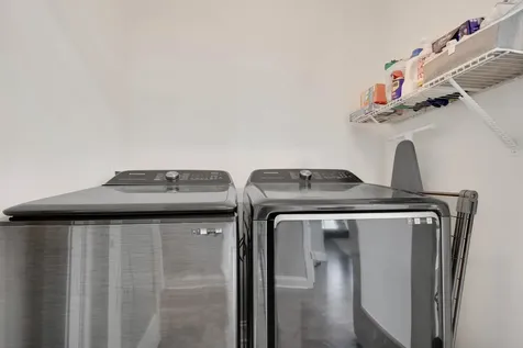 11241 South Central Park Avenue Chicago IL 60655