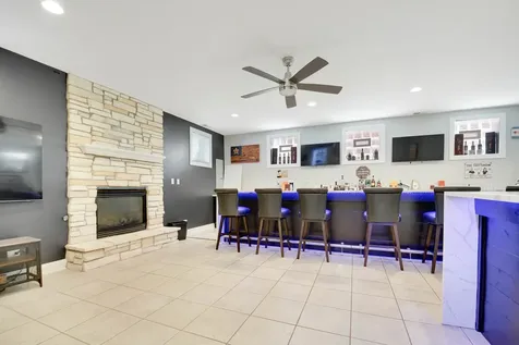 11241 South Central Park Avenue Chicago IL 60655