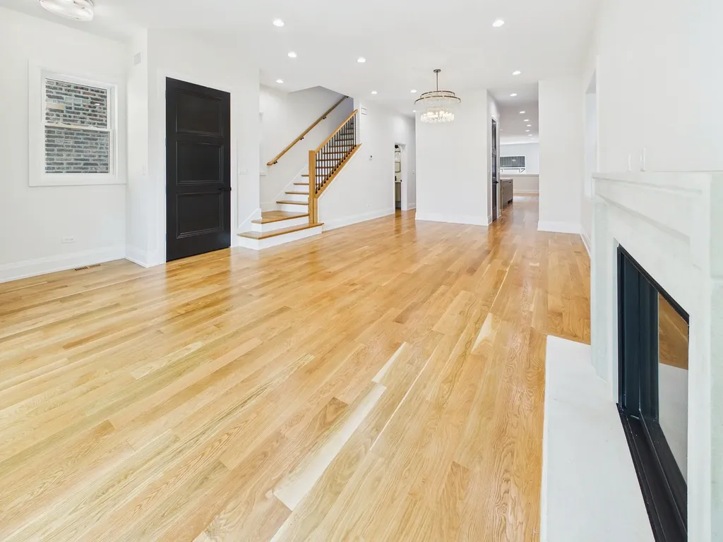 2638 West Superior Street Chicago IL 60612