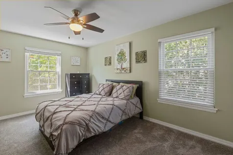 314 Anchor Drive Carpentersville IL 60110