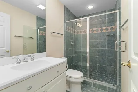 1741 Stanford Court Lake Forest IL 60045