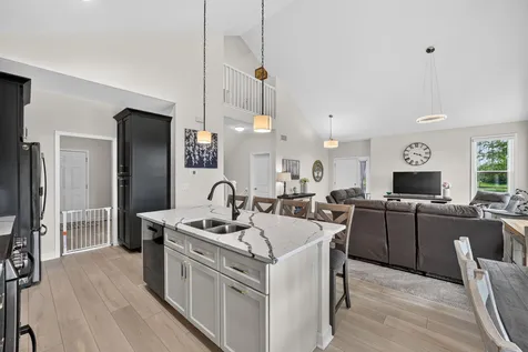 511 Amherst Drive Sycamore IL 60178