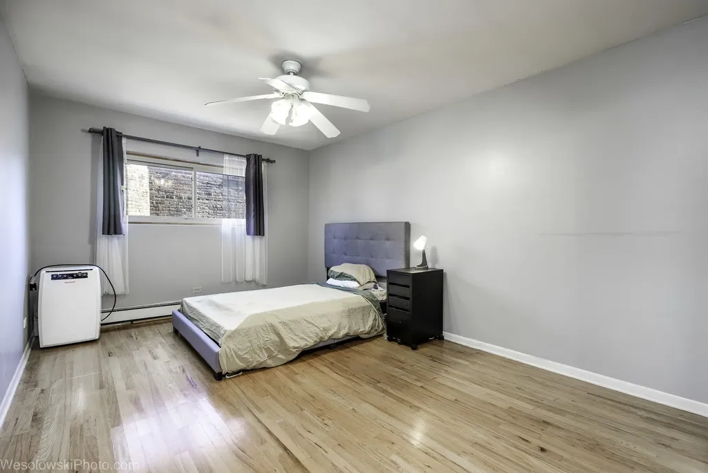 4939 South Dorchester Avenue Chicago IL 60615