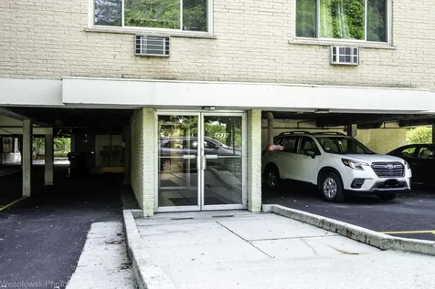 4939 South Dorchester Avenue Chicago IL 60615