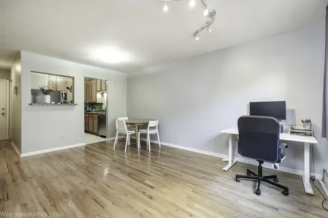 4939 South Dorchester Avenue Chicago IL 60615