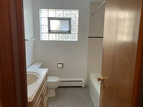 4208 North Leavitt Street Chicago IL 60618