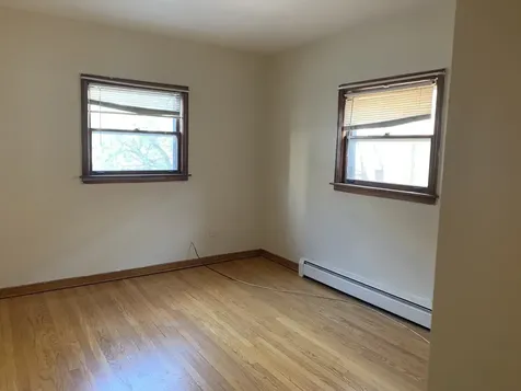 4208 North Leavitt Street Chicago IL 60618