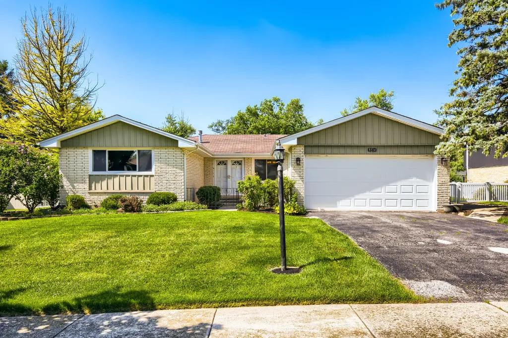 8514 Fir Street Orland Park IL 60462