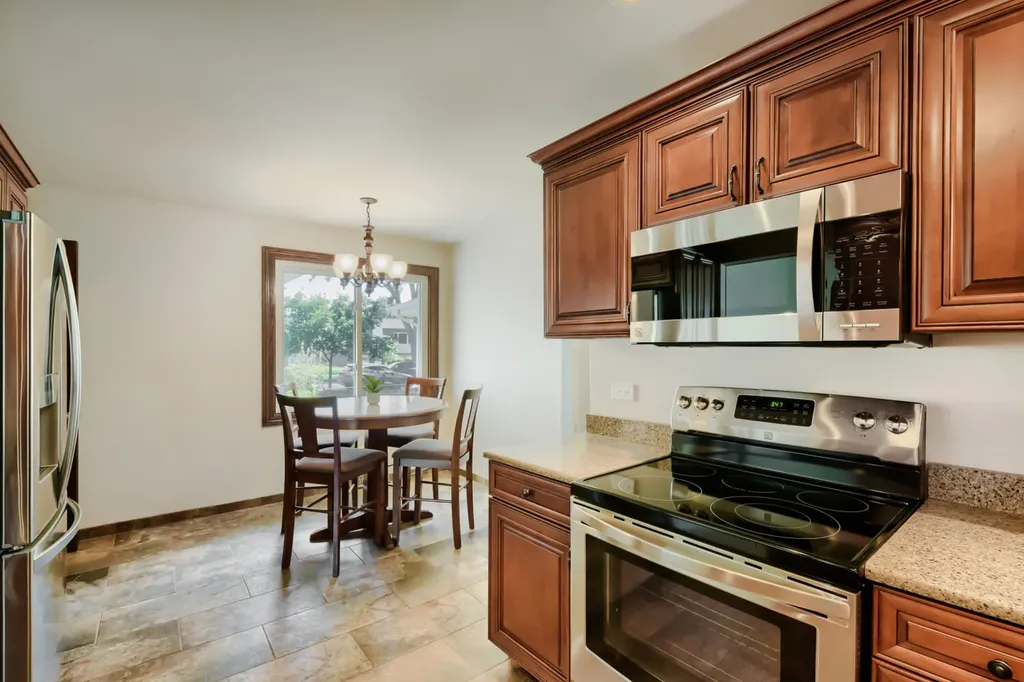 8514 Fir Street Orland Park IL 60462
