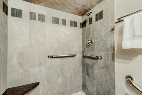 8514 Fir Street Orland Park IL 60462