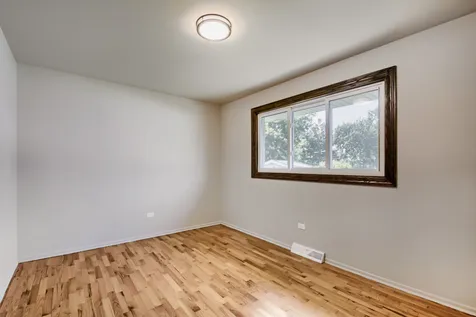8514 Fir Street Orland Park IL 60462