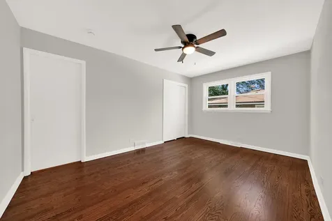 1716 Idlewild Lane Homewood IL 60430