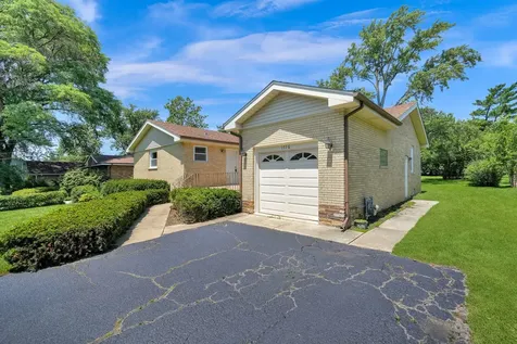 1716 Idlewild Lane Homewood IL 60430