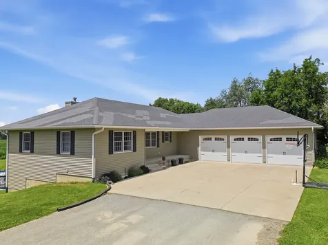 19481 Blue Goose Road Morrison IL 61270