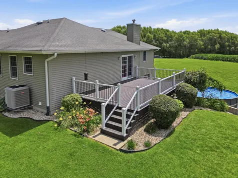 19481 Blue Goose Road Morrison IL 61270