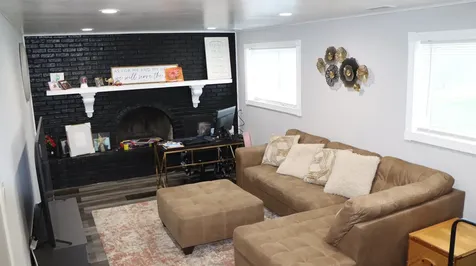 17522 Wright Street Lansing IL 60438