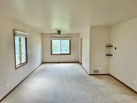 1436 Bridgedale Road Crystal Lake IL 60014