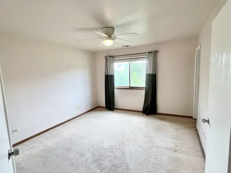 1436 Bridgedale Road Crystal Lake IL 60014