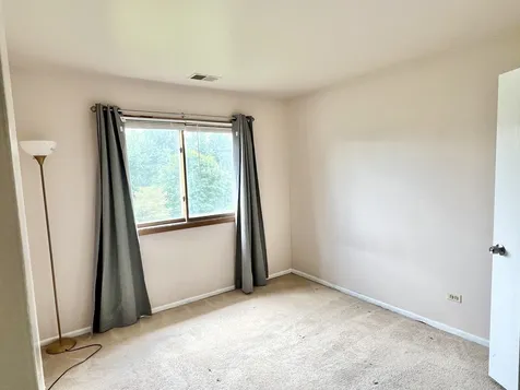 1436 Bridgedale Road Crystal Lake IL 60014