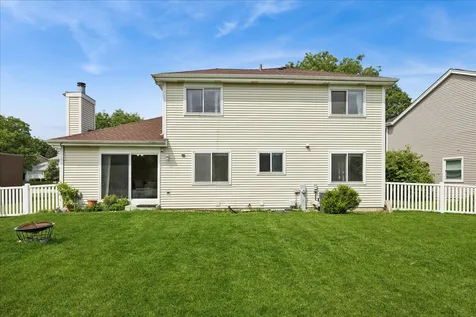 1436 Bridgedale Road Crystal Lake IL 60014