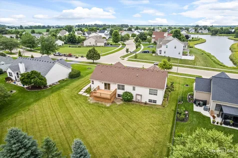 1403 Prairie Wind Drive Sandwich IL 60548